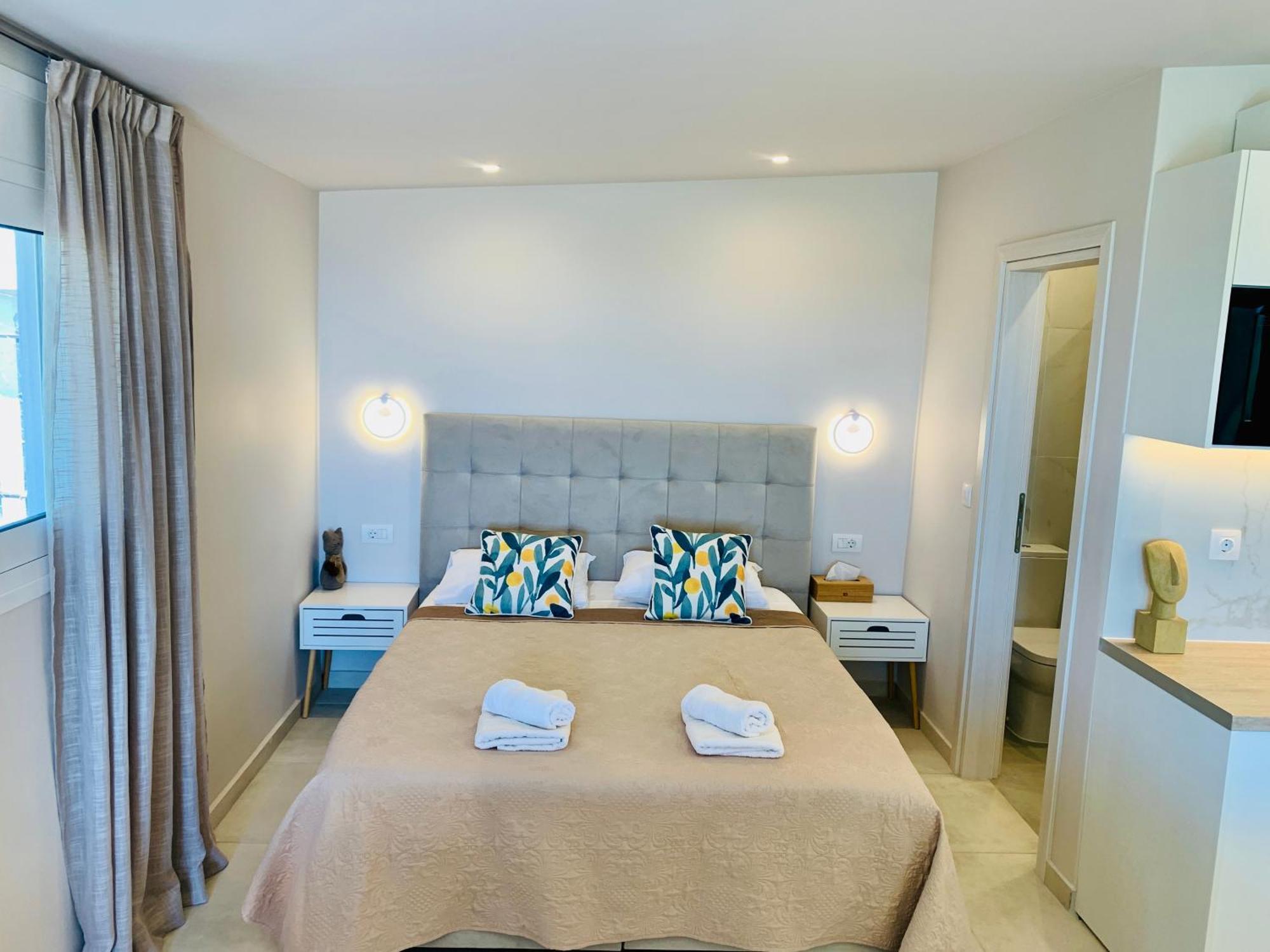 Thelfi Luxury Studio In Attica - Close To Varkiza Beach - Sea View Vári المظهر الخارجي الصورة